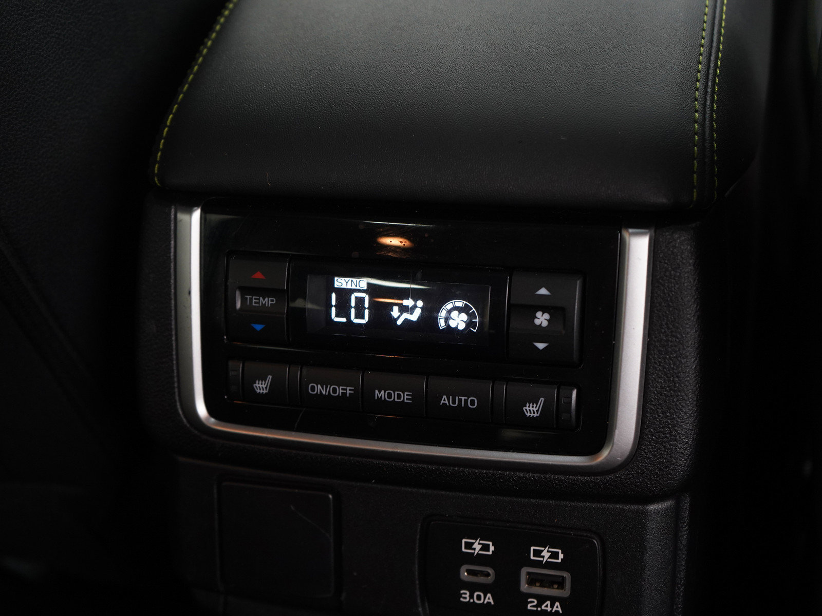 Used 2023 Subaru Ascent Onyx Edition Limited AWD/4WD image 18