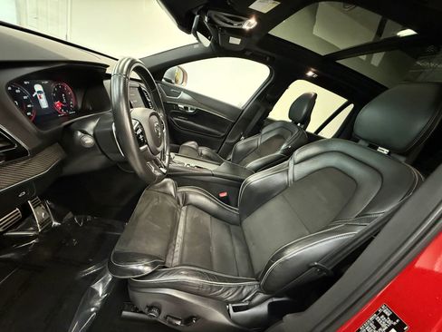 Used 2018 Volvo XC90 T6 R-Design w/ Convenience Package image 15