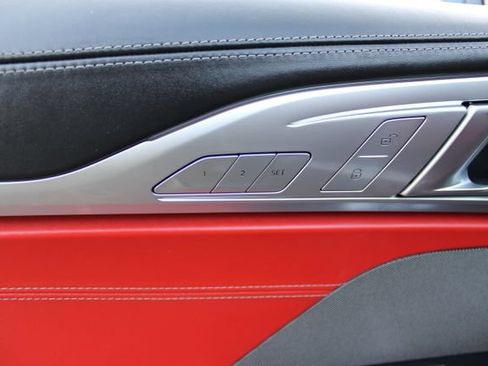 Used 2024 BMW M850i xDrive Coupe AWD/4WD image 12