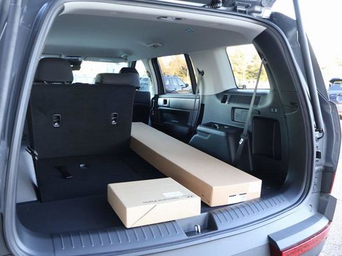 New 2026 Hyundai Santa Fe SE image 16