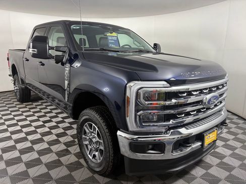 Certified 2025 Ford F350 Lariat image 1