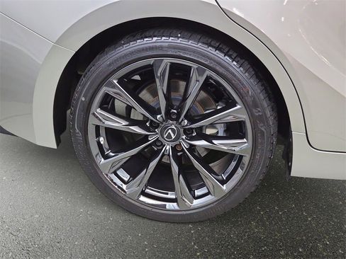 Used 2021 Lexus IS 350 F Sport image 32