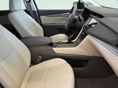 Used 2021 Cadillac XT5 Premium Luxury image 21