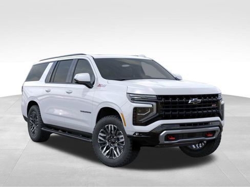 New 2026 Chevrolet Suburban Z71 w/ Comfort Package AWD/4WD image 7