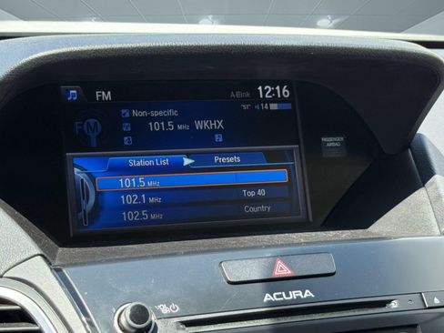 Used 2018 Acura RDX AWD w/ Advance Package image 21
