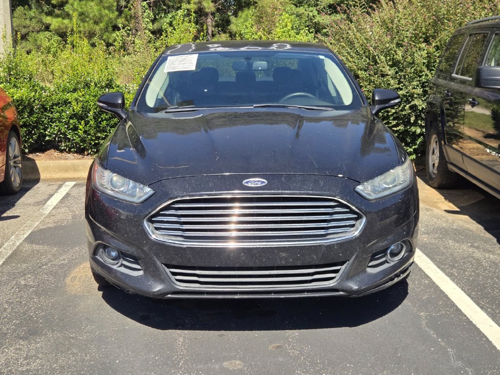 Used 2014 Ford Fusion SE w/ Equipment Group 202A FWD image 2
