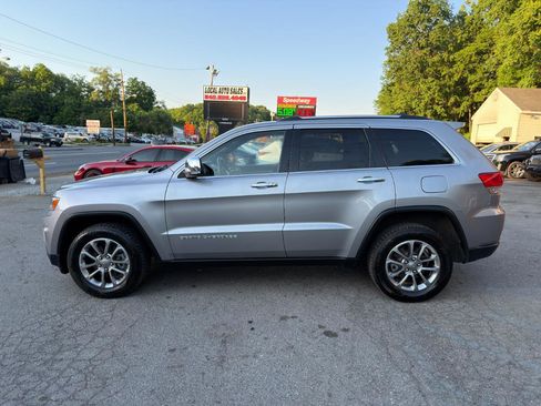 Used 2015 Jeep Grand Cherokee Limited w/ Trailer Tow Group IV AWD/4WD image 9