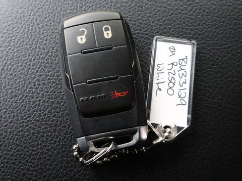 Used 2024 RAM 2500 Big Horn image 32