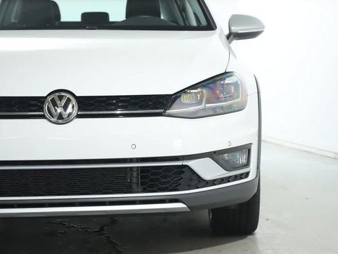 Used 2019 Volkswagen Golf Alltrack SEL AWD/4WD image 7