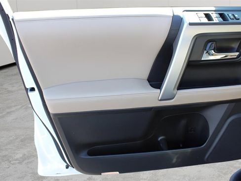 Certified 2023 Toyota 4Runner SR5 Premium image 21