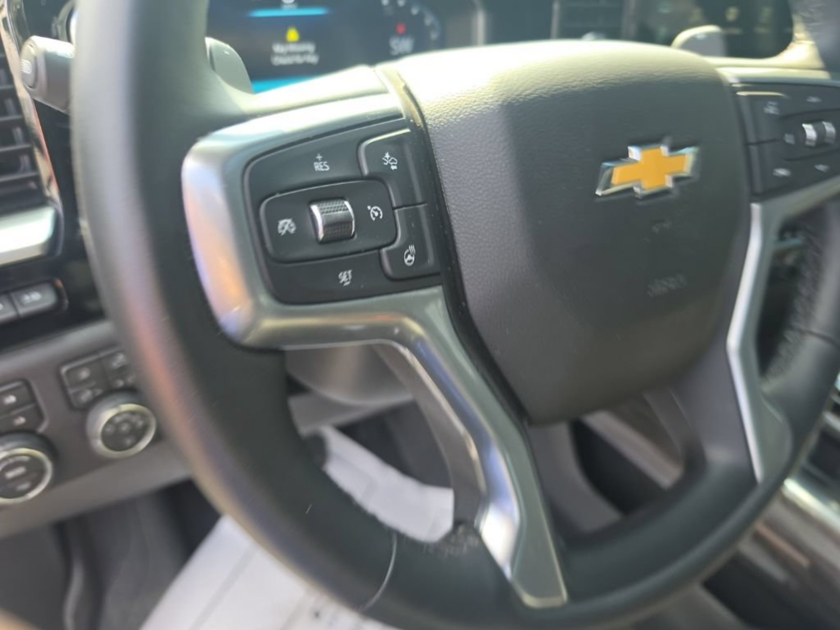 Used 2026 Chevrolet Silverado 1500 LTZ w/ LTZ Premium Package AWD/4WD image 20
