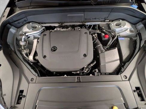 New 2026 Volvo XC90 B6 Ultra w/ Protection Package image 20