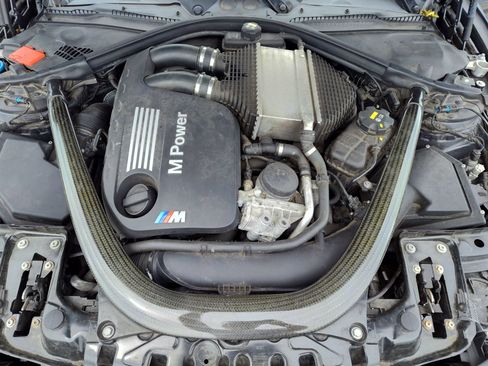Used 2017 BMW M3 RWD image 26