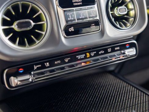 Used 2025 Mercedes-Benz G 63 AMG 4MATIC image 44