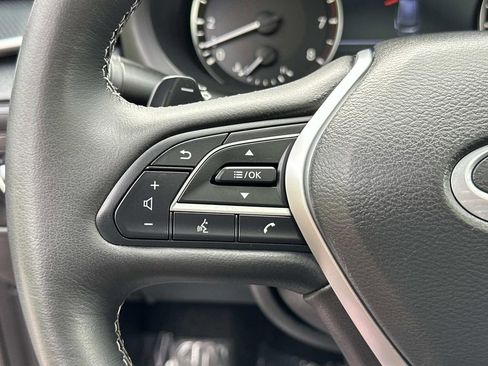 Used 2025 INFINITI QX50 Sport AWD/4WD image 19