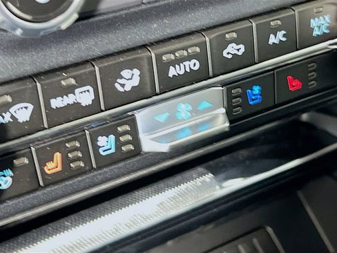 New 2026 Ford F150 Lariat w/ Equipment Group 501A Mid AWD/4WD image 25