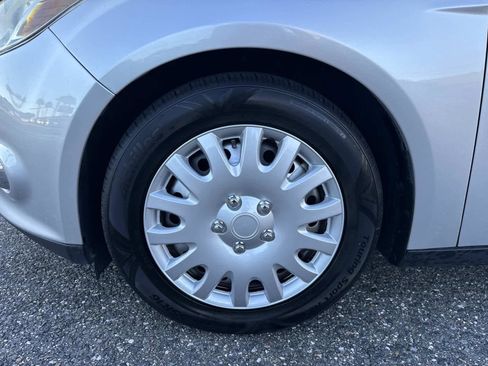 Used 2012 Ford Focus SE image 10
