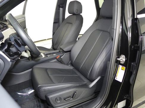 Used 2025 Audi Q3 2.0T Premium Plus w/ Premium Plus Package image 22