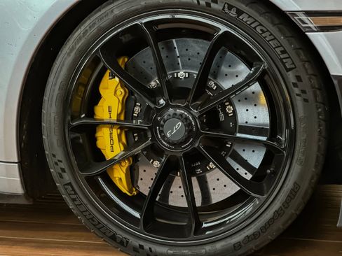 Used 2015 Porsche 911 GT3 image 23