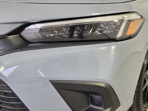 Used 2022 Honda Civic Sport image 10