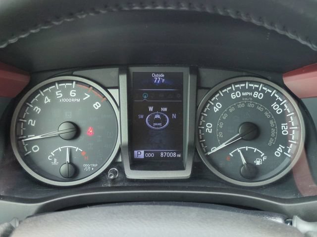 Used 2018 Toyota Tacoma TRD Sport RWD image 26