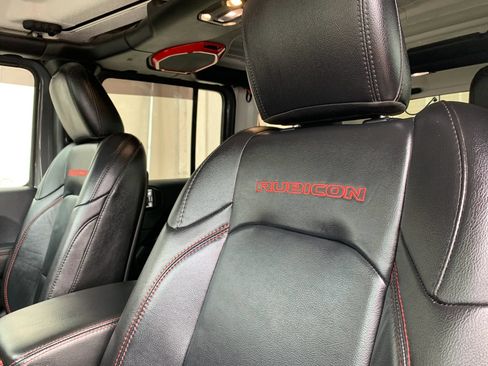 Used 2019 Jeep Wrangler Unlimited Rubicon AWD/4WD image 27