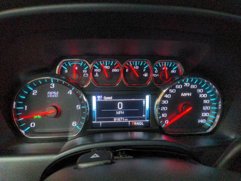 Used 2018 Chevrolet Silverado 1500 LT w/ All Star Edition RWD image 18