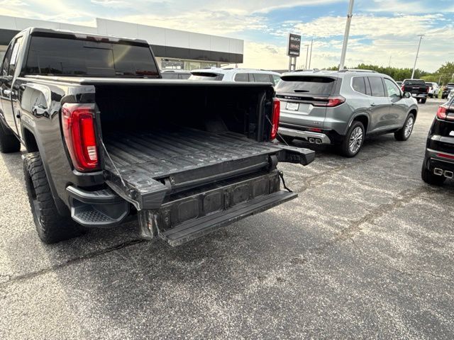 Certified 2020 GMC Sierra 2500 Denali w/ Denali Ultimate Package AWD/4WD image 8