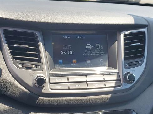 Used 2018 Hyundai Tucson SEL image 25