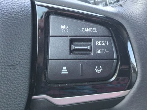 Used 2025 Honda Odyssey EX-L image 25