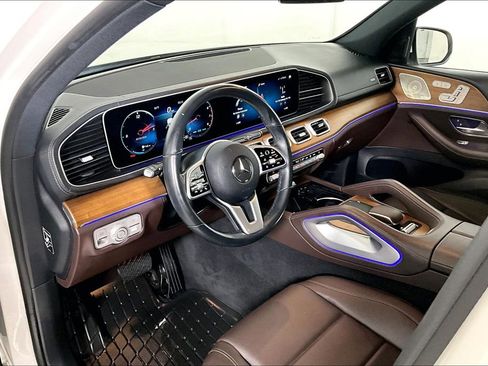 Used 2022 Mercedes-Benz GLS 450 4MATIC image 13