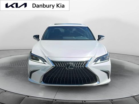 Used 2023 Lexus ES 250 w/ Premium Package image 2