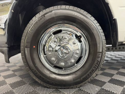 Used 2024 RAM 3500 SLT w/ Quick Order Package 2YG SLT image 10