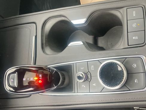 Used 2024 Cadillac XT4 Luxury w/ Cold Weather Package image 24