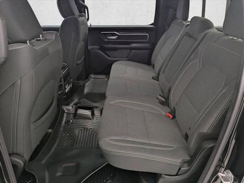 Used 2019 RAM 1500 Big Horn AWD/4WD image 17
