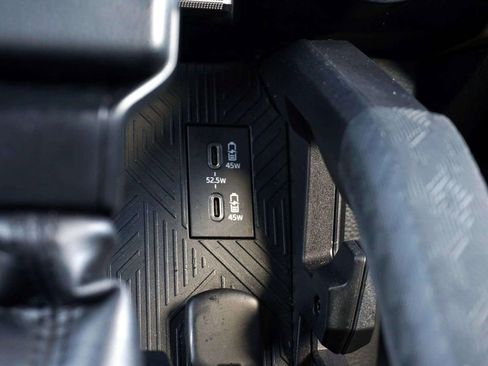 Used 2024 Toyota Tacoma SR image 24