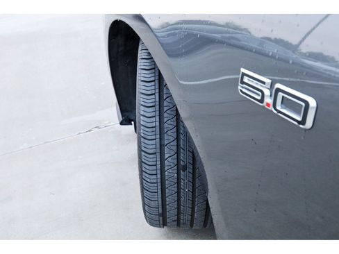 Used 2025 Ford Mustang GT Premium image 30