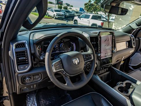 Used 2026 RAM 1500 Laramie AWD/4WD image 15
