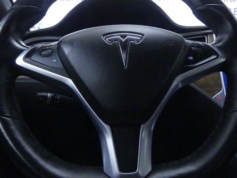 Used 2017 Tesla Model S 60D image 15