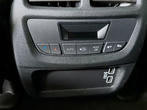 Used 2022 Honda Pilot Special Edition image 28
