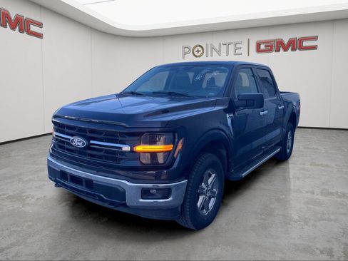 Used 2025 Ford F150 XLT w/ Equipment Group 301A Standard AWD/4WD image 4