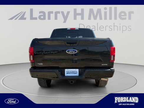 Used 2018 Ford F150 Lariat w/ Equipment Group 502A Luxury AWD/4WD image 4