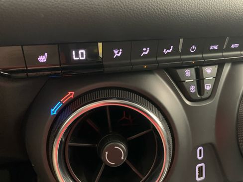 Used 2024 Chevrolet Blazer LT w/ Convenience Package image 29