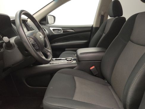 Used 2019 Nissan Pathfinder SV image 17