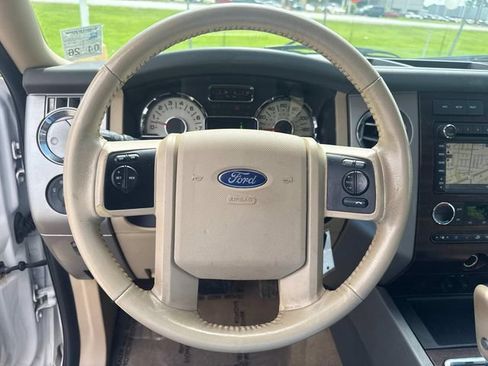 Used 2014 Ford Expedition EL XLT w/ Equipment Group 202A RWD image 30