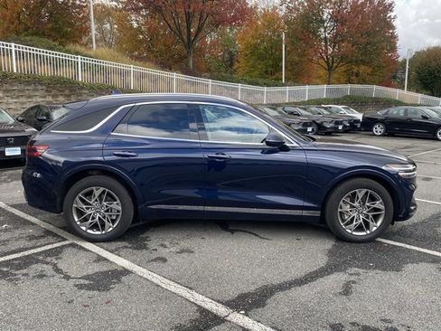 Used 2025 Genesis GV70 2.5T image 9