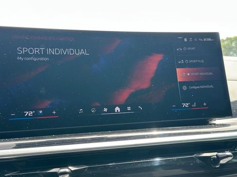 Used 2024 BMW X5 M60i AWD/4WD image 40