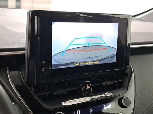 Used 2023 Toyota Corolla SE image 29