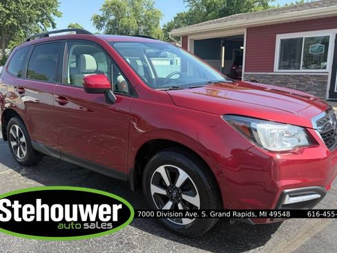Used 2018 Subaru Forester 2.5i Premium w/ Protection Package #1A AWD/4WD image 1