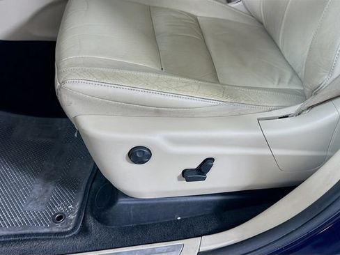 Used 2013 Jeep Grand Cherokee Limited RWD image 20